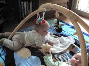 p1070324 Lars schielt Richtung Jasmin